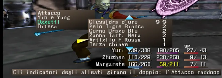 Screenshot di Shadow Hearts con la traduzione italiana automatica: «Attacco / Yin e Yang / Oggetti / Difesa / Clessidra d’oro 99 / Pelo Tigre Bianca 2 / Corno Drago Blu 2 / Zanna…